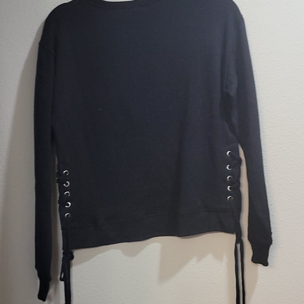 Sweater - Picture 2 of 3